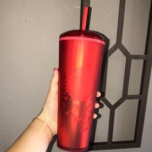 NWT Starbucks Valentine’s Day Soft Touch Dome Tumbler